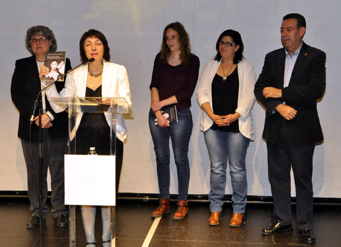Juana Escabias en su intervención tras recoger el premio (MILENA)