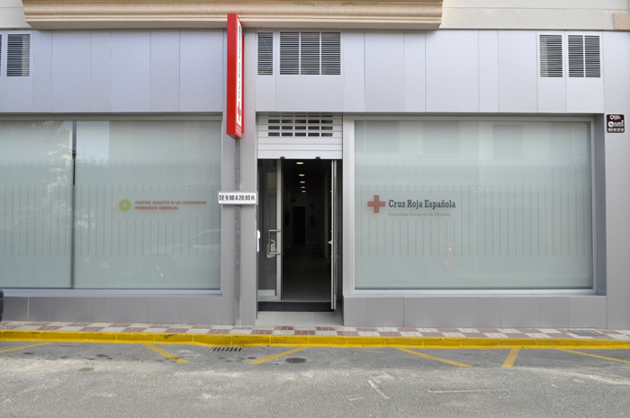 Fachada exterior de la nueva sede de Cruz Roja Albolote