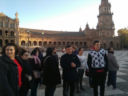 Los usuarios del Centro Ocupacional visitan Sevilla