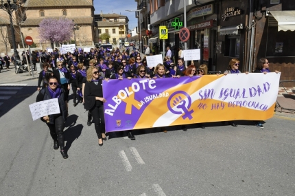 Mujeres en la jornada reivindicativa del ocho de marzo 