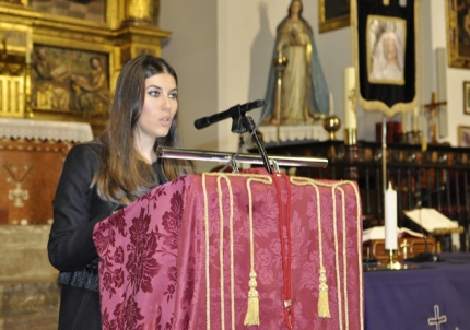 Marta Iáñez Bolívar durante el pregón en la Iglesia de La Encarnación de Albolote