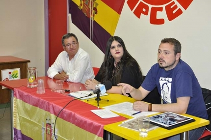 Javier Parra, en la sede del Partido Comunista en Albolote 