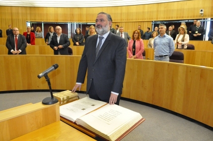Pablo García jura su cargo como Diputado provincial 