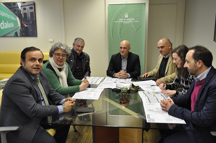 Reunión de los alcaldes y alcaldesas de Albolote, Peligros y Calicasas con el Delegado de Fomento
