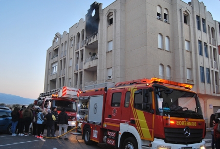 El fuego ocurrió el viernes 23 de febrero en el 3ºD de este bloque de pisos. 