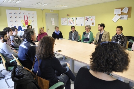 Emprendedores en la inauguración del curso de coaching junto con la alcaldesa y el Delegado de Empleo.