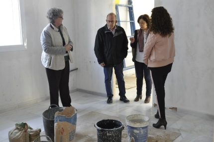 Visita al nuevo consultorio médico de El Chaparral aún en obras. 