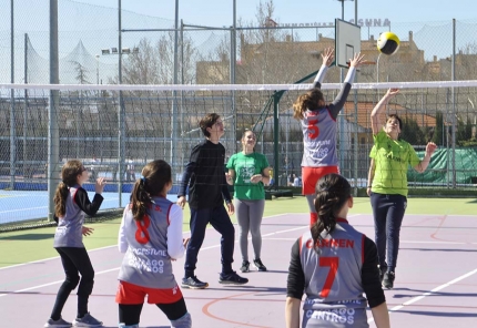 Partido de voley en las jornadas del pasado año.