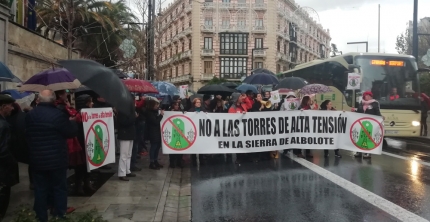 Concentración vecinal en la Gran Vía granadina el viernes 20 de diciembre