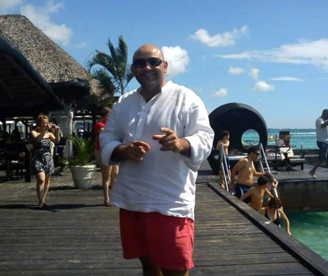 Manuel Rodr�guez en una foto de archico en uno de los Resorts de la isla. 