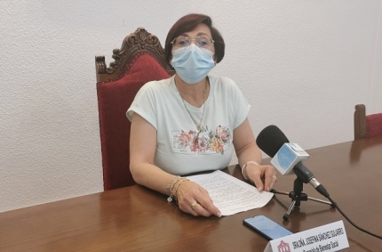La concejala de Bienestar Social, Josefina Sánchez, en rueda de prensa 