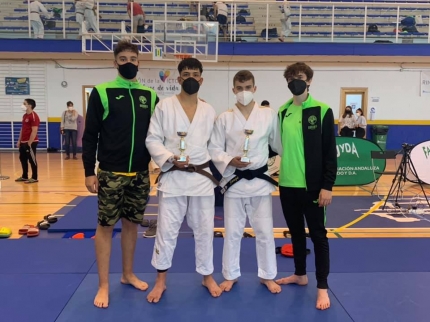 Representación del Club Baransu de Albolote en el Campeonato de Andalucía de Judo 