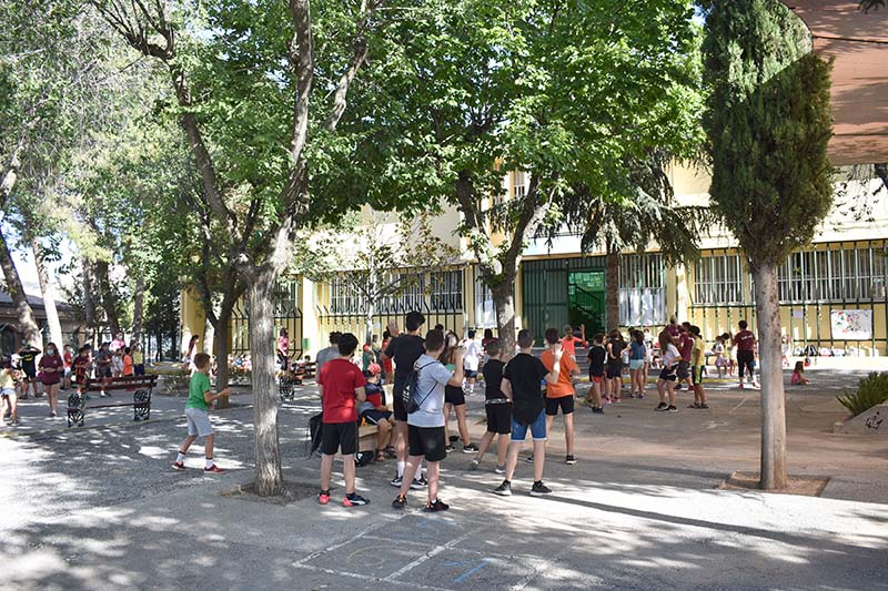 Ambiente en las colonias urbanas de verano de Albolote y El Chaparral en esta primera quincena de julio.