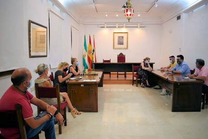 Un momento de la reunión de la Comisión de Fiestas en el Ayuntamiento.