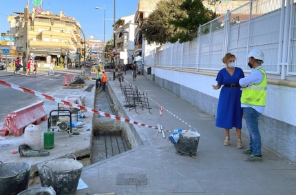 La alcaldesa accidental, Marta Nievas, visitó las obras 