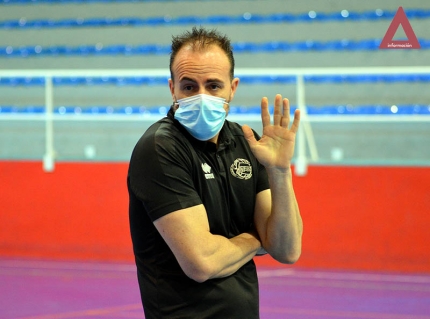 Esteban Férriz, entrenador del Nevadis Albolote (J. PALMA)