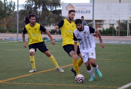 El FC Cubillas no puede dejar pasar la oportunidad de ganar ante el colista (J. PALMA)
