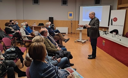 Charla ofrecida en la casa de la cultura de Albolote 