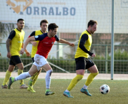 El FC Cubillas visita este domingo al CD Churriiana (J. PALMA)