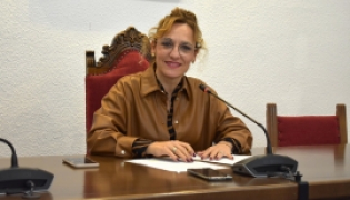 La portavoz del equipo de gobierno, Marta Nievas, en rueda de prensa