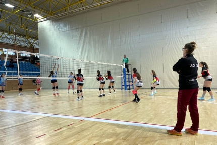 El equipo cadete RadioKable Albolote Negro logró el pase a la fase final del Campeonato de Andalucía (CV ALBOLOTE`16)