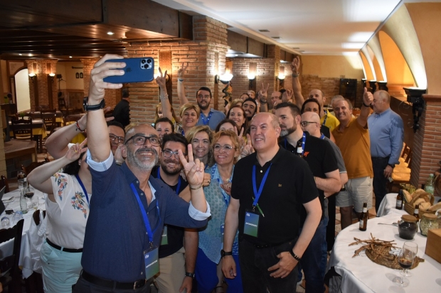 Los militantes del Partido Popular celebran los resultados de las elecciones andaluzas 