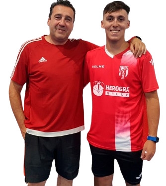 Nano, a la derecha, junto al técnico Ramón Balboa (ALBOLOTE FUTSAL)