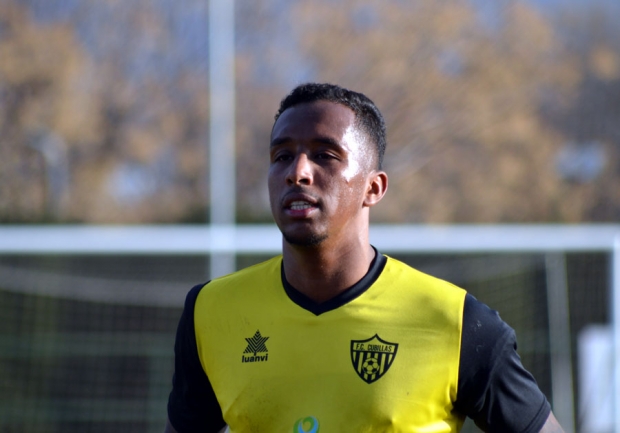 Kiki es uno de los dos jugadores que ha renovado compromiso con el FC Cubillas (J. PALMA)