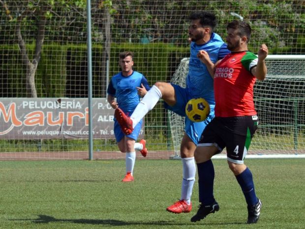 Los rojillos intentarán ascender a Segunda Andaluza en esta temporada (J. PALMA)