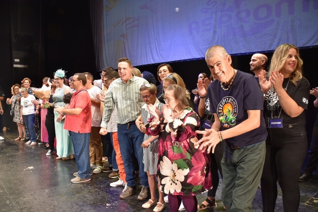  Desfile de modas de la gala de ASPROMI