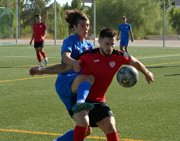 El FC Cubillas juega este domingo en el campo del Alhaurín de la Torre (J. PALMA)