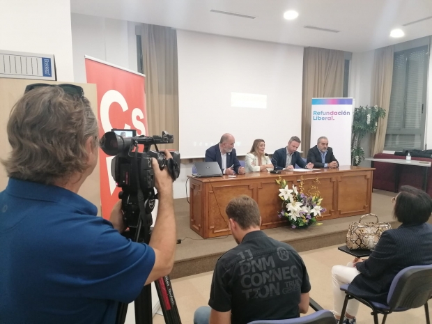 Acto desarrollado en el OAL de Albolote 