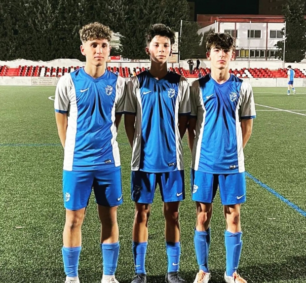 José, Álvaro y Lucas con la camiseta de la selección granadina cadete (ESPAÑOL ALBOLOTE)