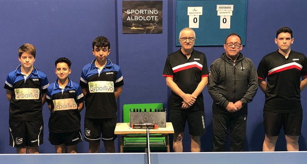 Equipo del Albolut 2022 TM ante el Almuñecar (AI)