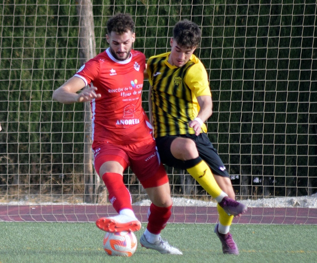 El FC Cubillas afronta su primera partido como local ante el CD Casabermeja (J. PALMA)