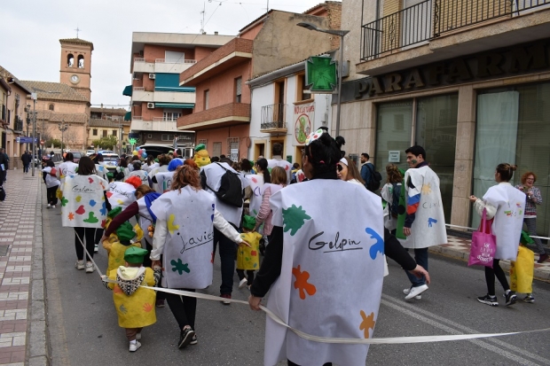 Pasacalles organizado por Galopín para celebrar el Carnaval 