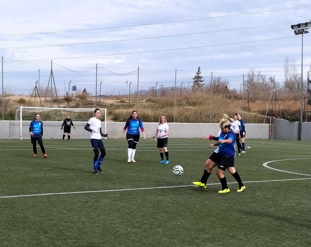 Una jugada de la final disputada entre el equipo de la Zubia y el equipo Internacional Granada.