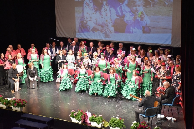 Un momento del concierto de coros solidario 