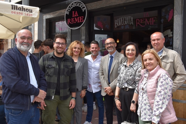 Inauguración de la bodeguita