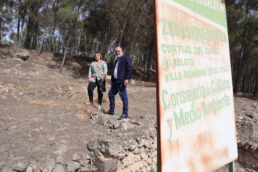 Los concejales de Turismo y Cultura, Juanm aOcaña y Toñi Guerrero visitaron la zona