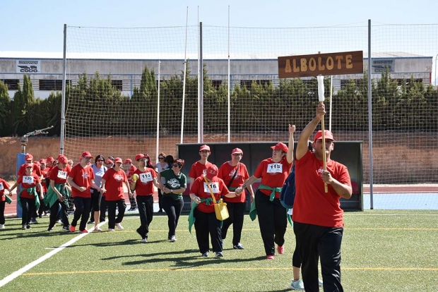 Inicio de la 23 edición del Discap Albolote en el que participaron unas 200 personas.