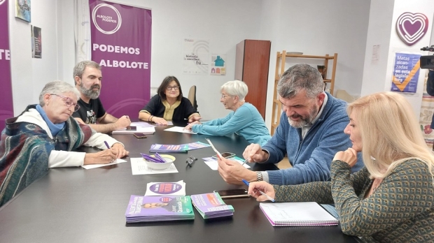 Reunión de Podemos en la sede local 