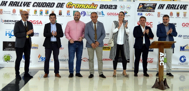 Salustiano Ureña, a la izquierda, en la presentación del Rallye Ciudad de Granada (J. PALMA)