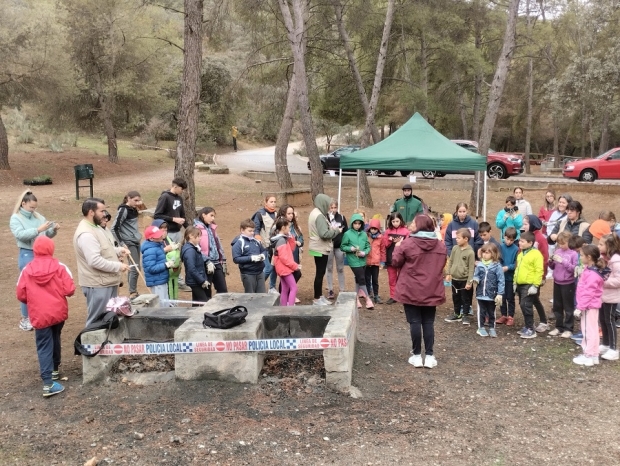 Celebración del día del árbol en Sierra Elvira 