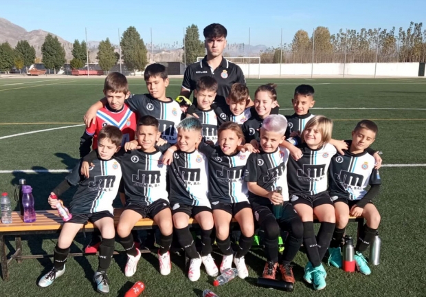 Equipo benjamín del Español Albolote de Cuarta Andaluza (ESPAÑOL ALBOLOTE)