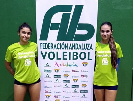 María Sánchez y  Belén Charneco con las selecciones andaluza (ALBOLOTE CV`16)