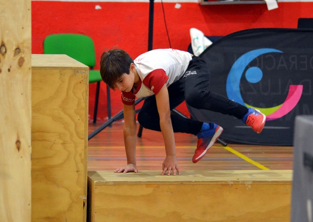 Álvaro Juárez, del club Acróbatos, sumó dos medallas en el Campeonato de Andalucía (J. PALMA)