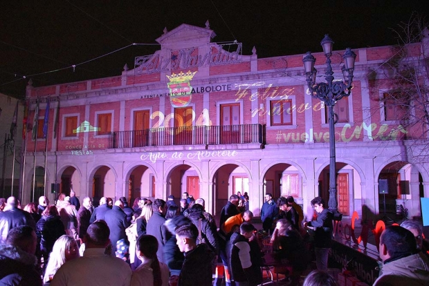 Videomaping en la fachada del Ayuntamiento durante la Nochevieja.