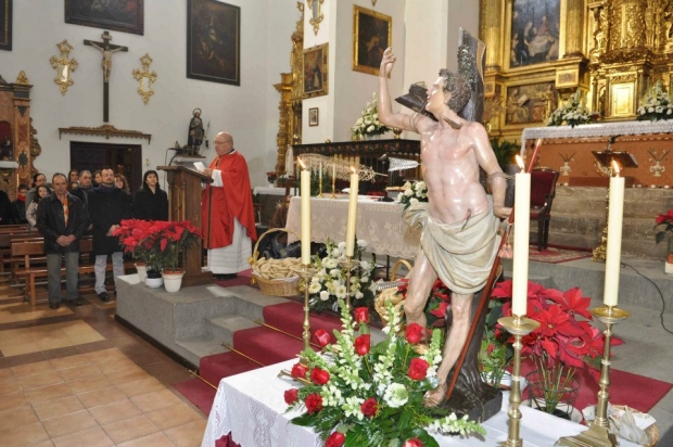 La talla de San Sebastián presidirá la eucaristía del próximo domingo.