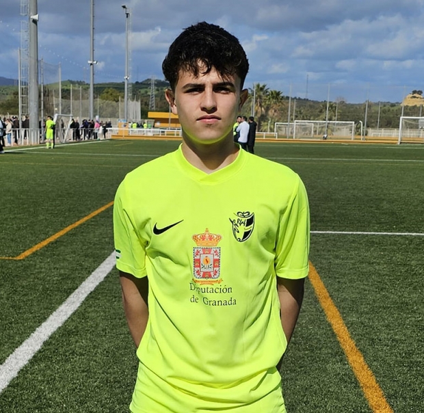 Izan con la camiseta de la selección granadina en el Campeonato de Andalucía